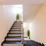 Treebo Airsuite Airport Hotel