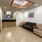 Aryaas Residency Nettoor