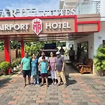 Marina Suites Airport Hotel