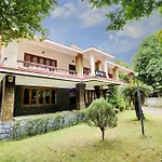 Hotel O Chalet Suites
