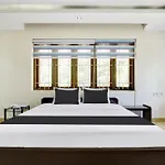 Hotel O Chalet Suites