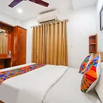 Fabhotel Stratford