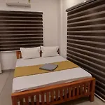 Astros Inn