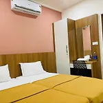 Hilux Inn