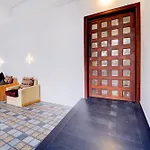 Super Hotel O Gandhi Nagar Near South Railway Backgate