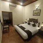 Hotel Seashell - Marine Drive Kochi