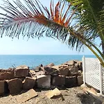 Casa Del Mar - Sea Facing Villa