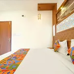 Fabhotel Qube