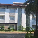 Hotel Riviera Garden