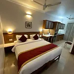 Tgr Suites