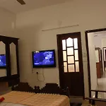 Globe Trotters Inn