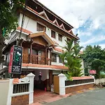 Hotel White Rose
