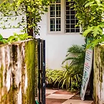 Aaron\'S Homestay