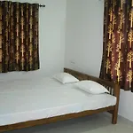 Jacaranda Holiday Home
