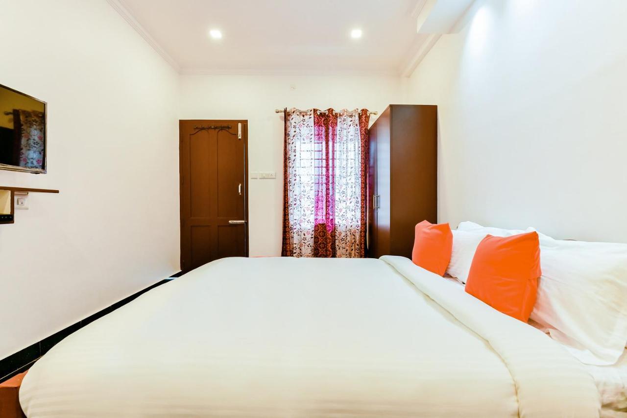 Hotel Spot On 39480 Vattekad Tourist Kochi