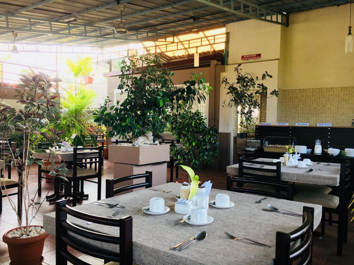 Abode Hotel 3*