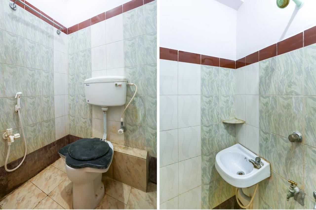 Oyo 73902 Vyttila Residency Hotel