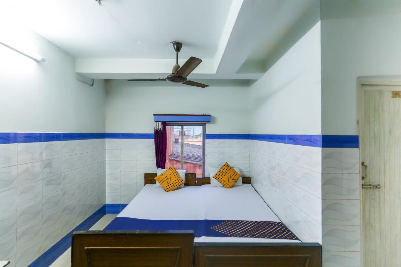 Oyo 73902 Vyttila Residency Hotel Kochi