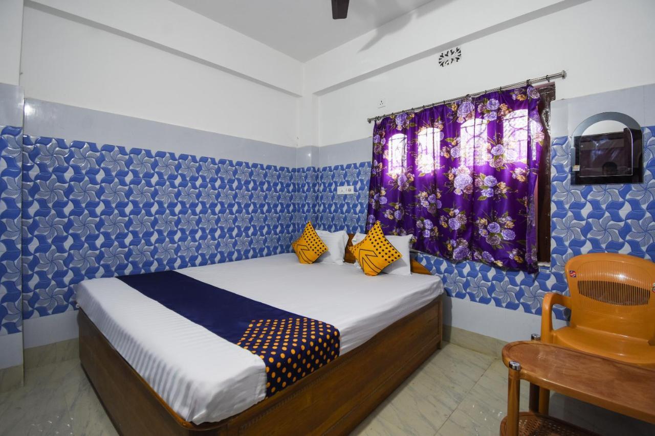 Hotel Oyo 73902 Vyttila Residency 3*