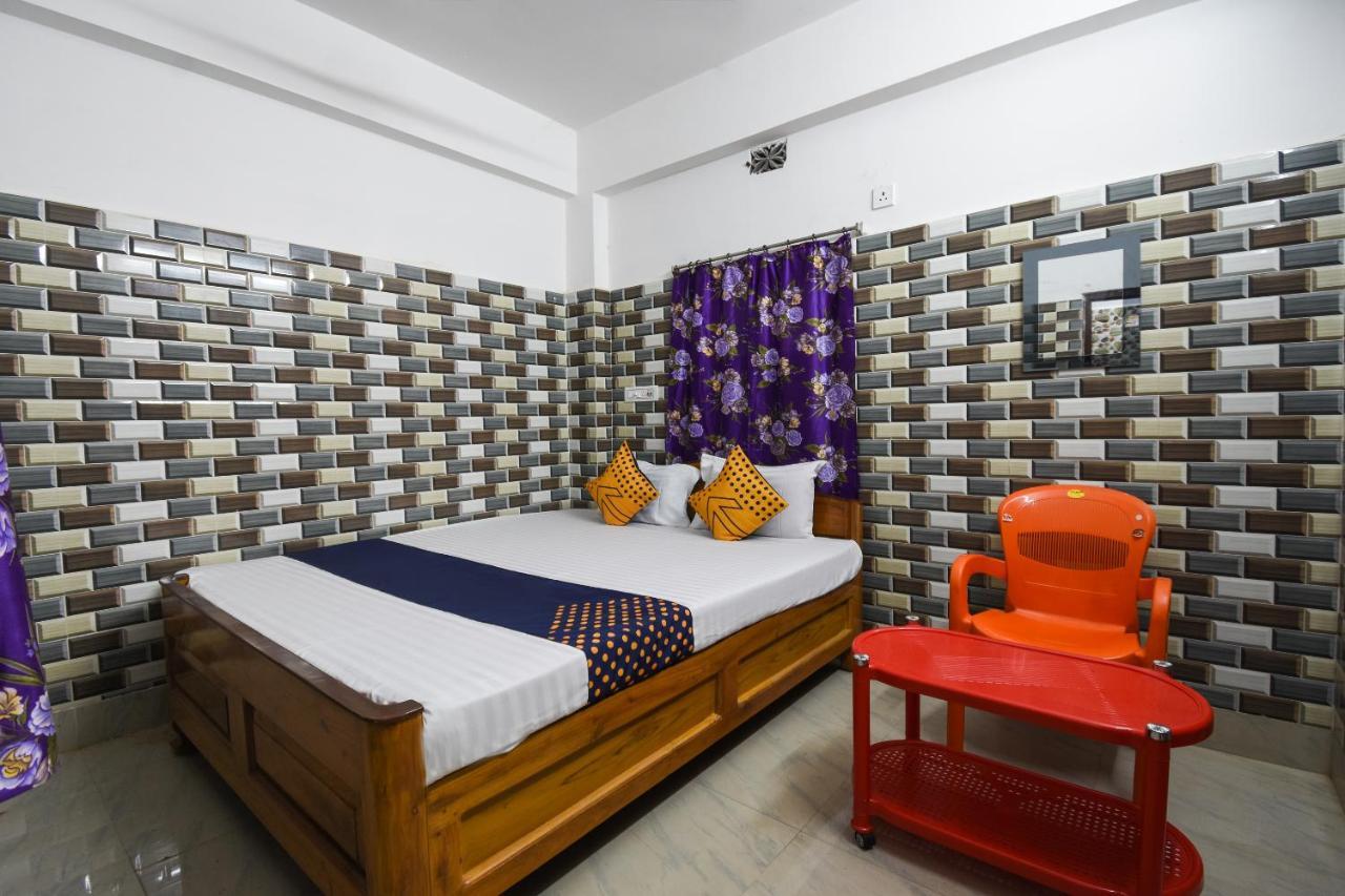 Oyo 73902 Vyttila Residency