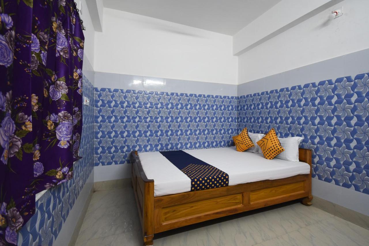 Oyo 73902 Vyttila Residency Hotel Kochi