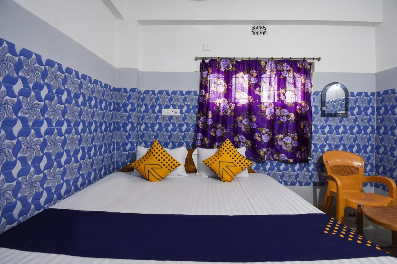 Oyo 73902 Vyttila Residency Hotel Kochi