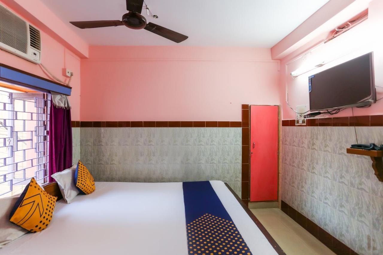 Hotel Oyo 73902 Vyttila Residency