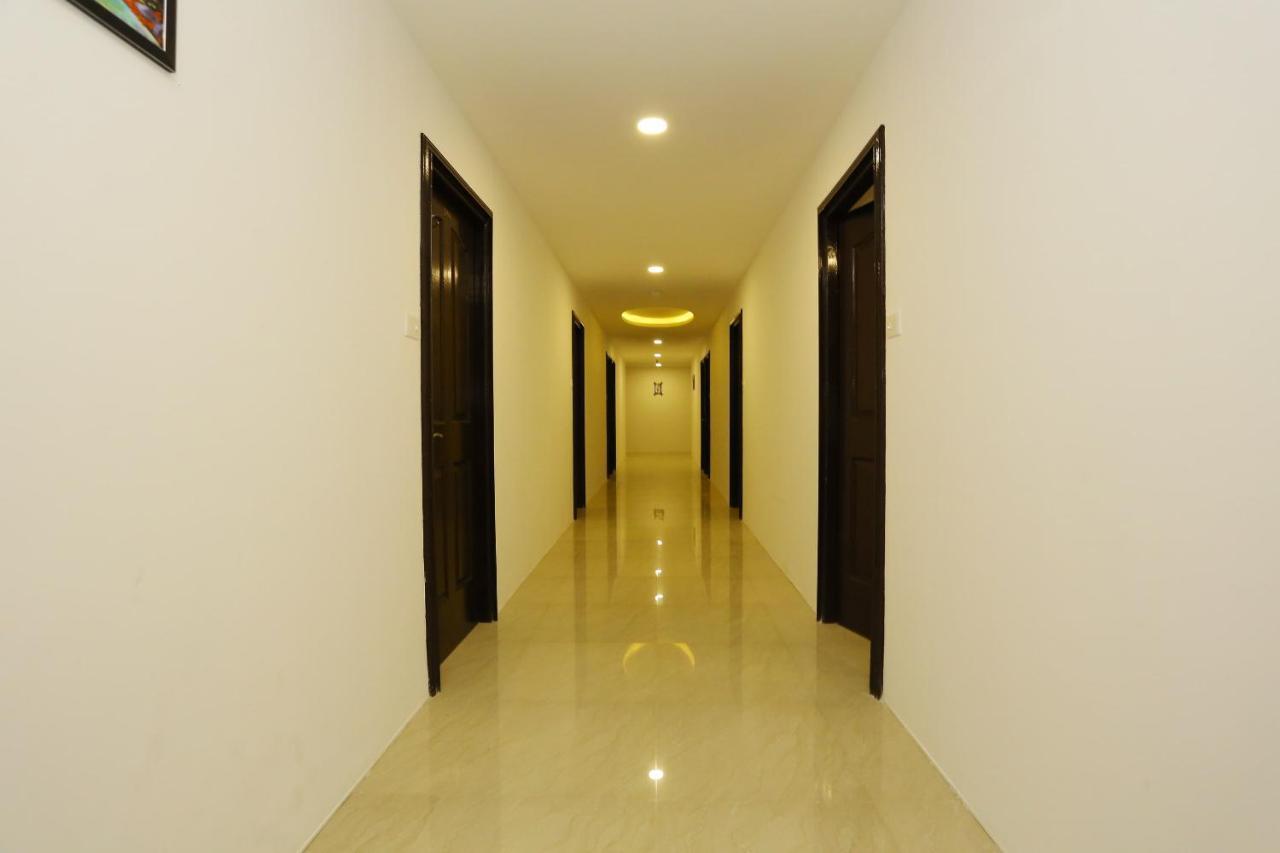 Oyo 9620 Emza Residency 3* Kochi