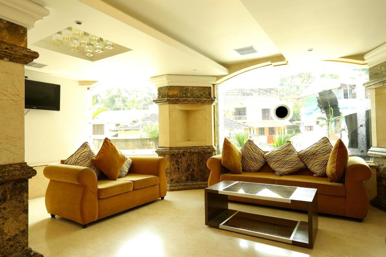 Emarald Cochin Hotel 3*