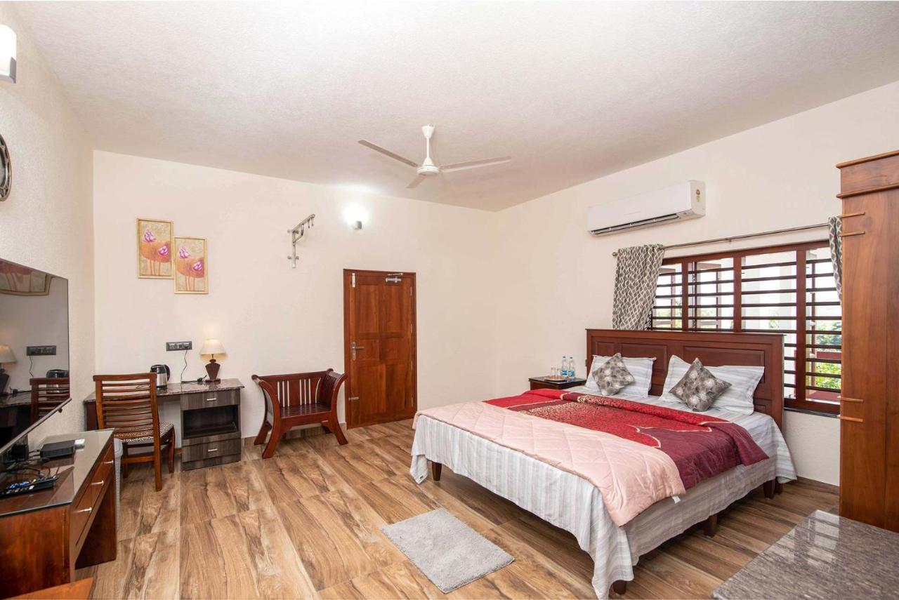 Stayvista At Springhills & Ayurvedic Villa *