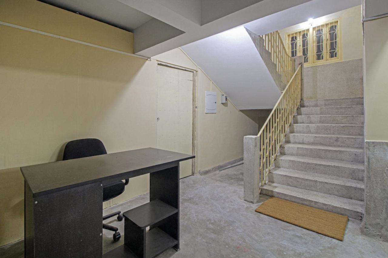 Oyo Flagship 77152 Emmanuel Residency Kochi