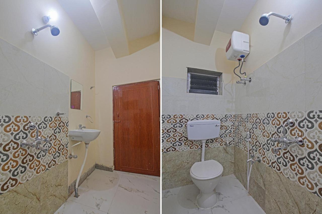 Oyo Flagship 77152 Emmanuel Residency 3* Kochi