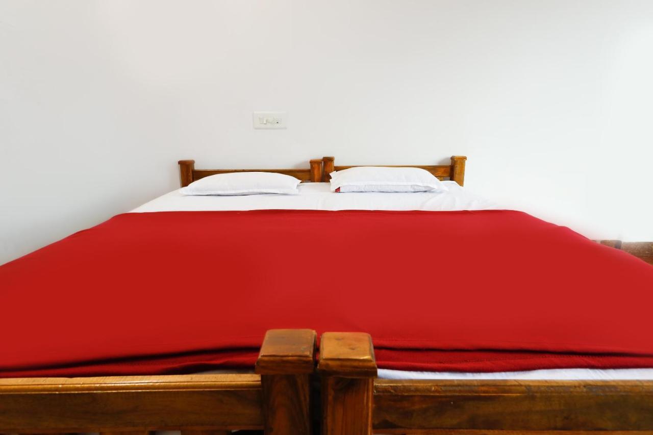 Hotel Spot On 49316 Cherai Residency