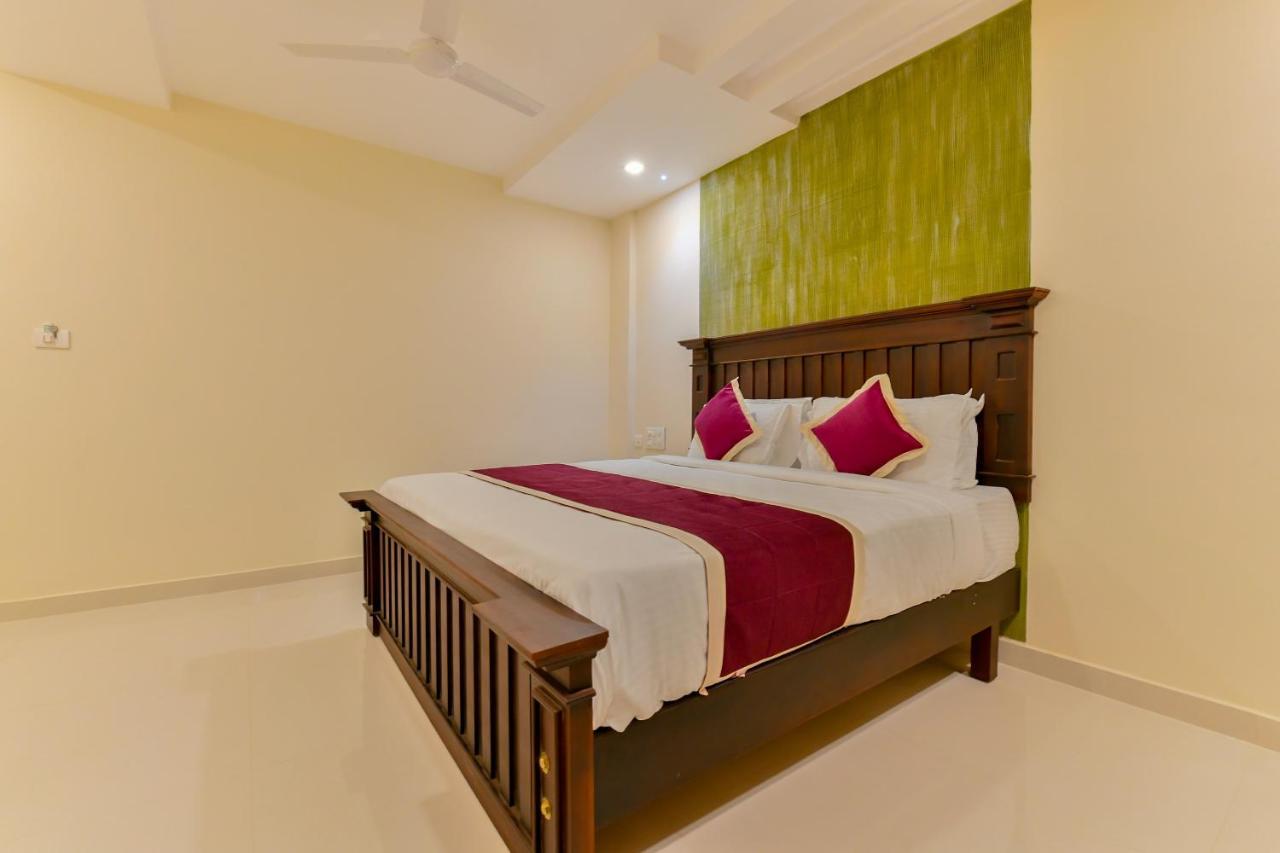 Hotel Collection O O 22482 Malabar Kochi
