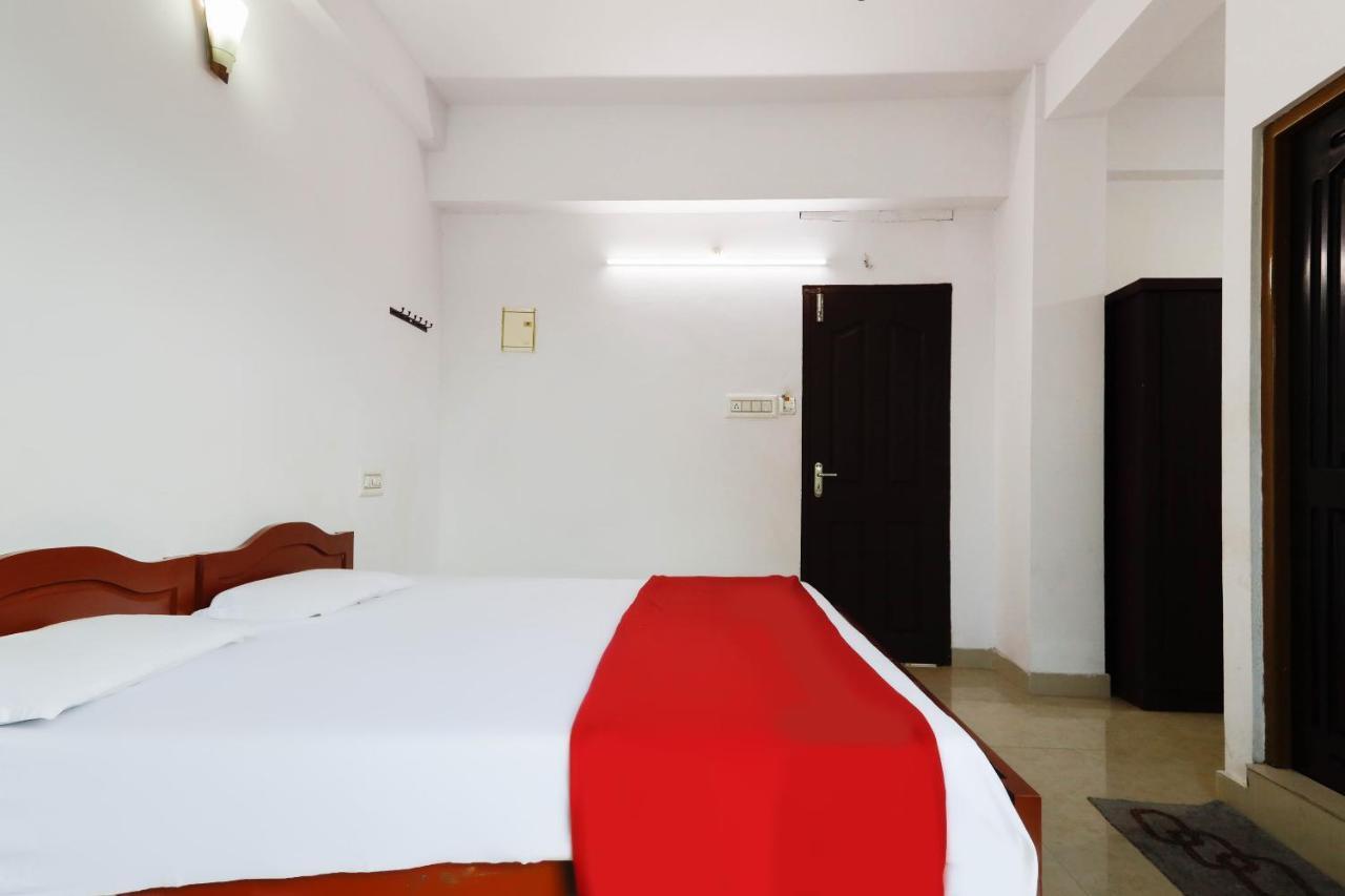 Hotel Spot On 49316 Cherai Residency 2*