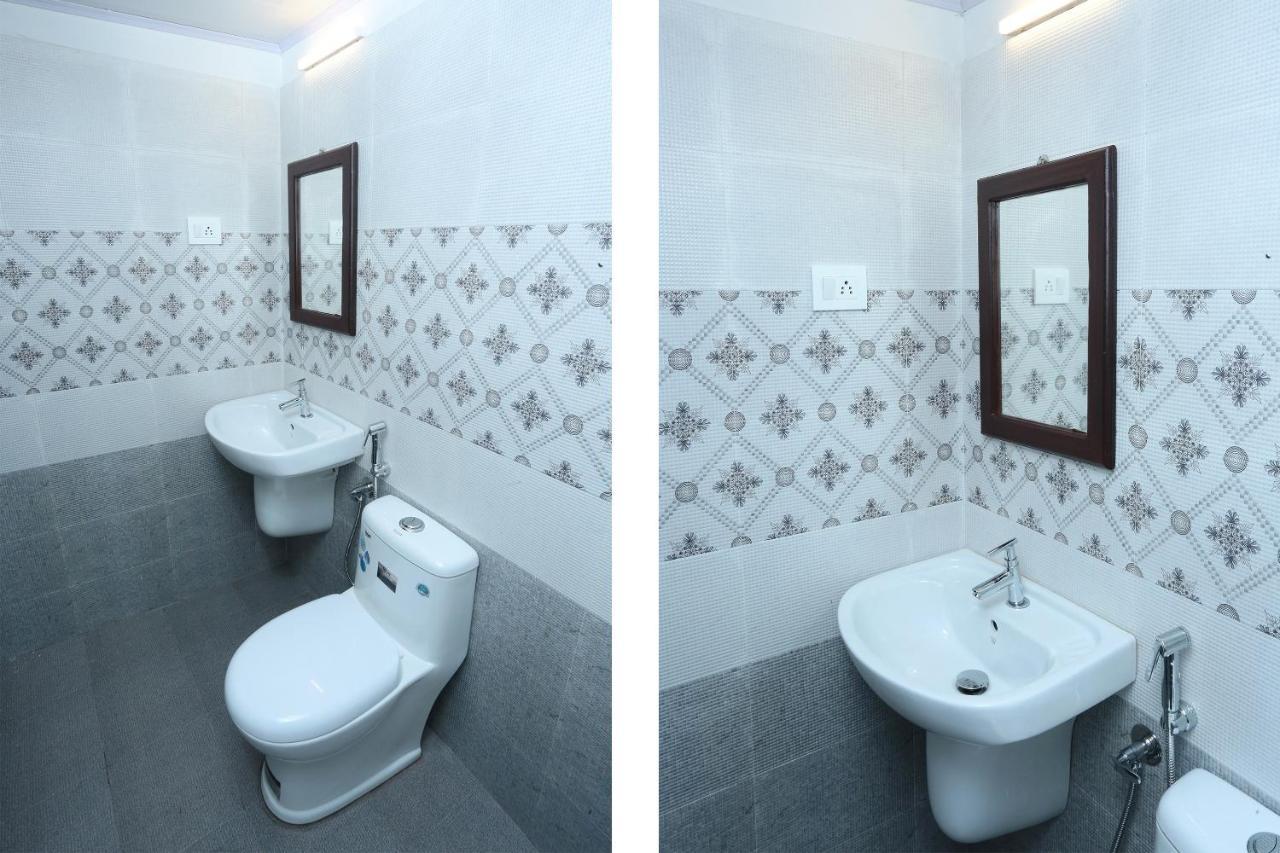 Oyo 9902 Nedumparambil Residency Hotel Kochi
