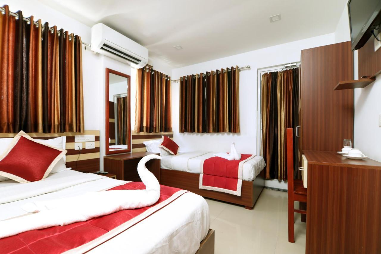 Puthens Capitol * Kochi