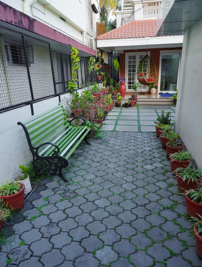 Guest house Adams Kochi