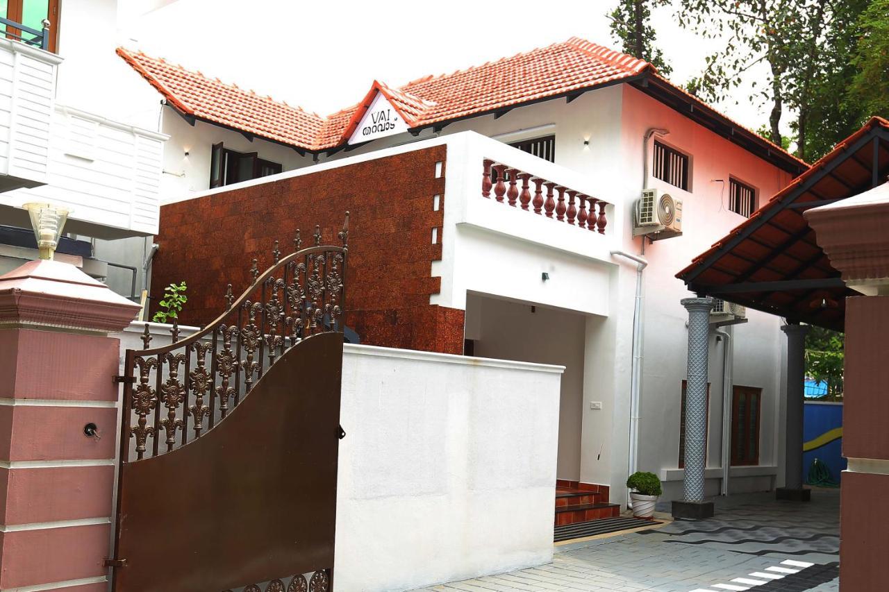 Hotel Kira Palace Residency Kochi