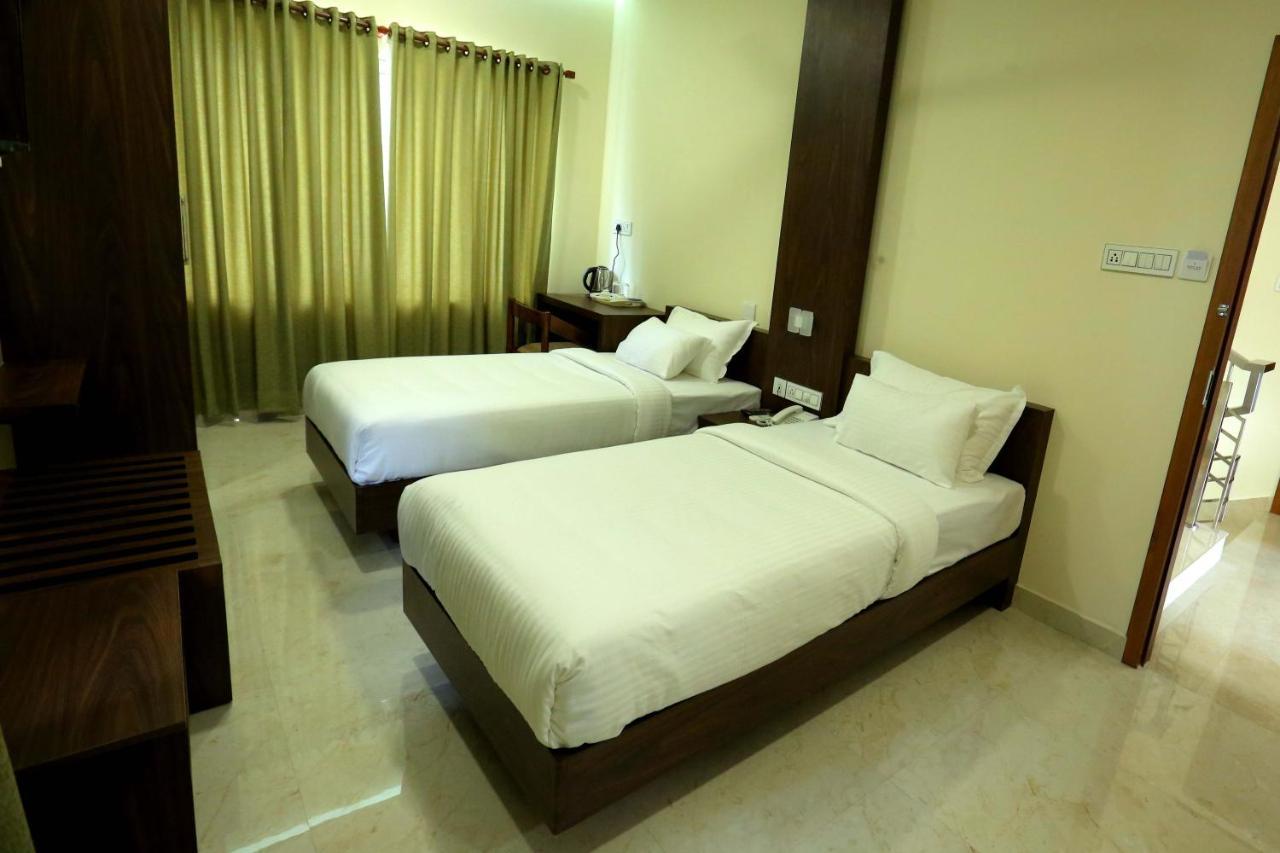 Kira Palace Residency 3* Kochi