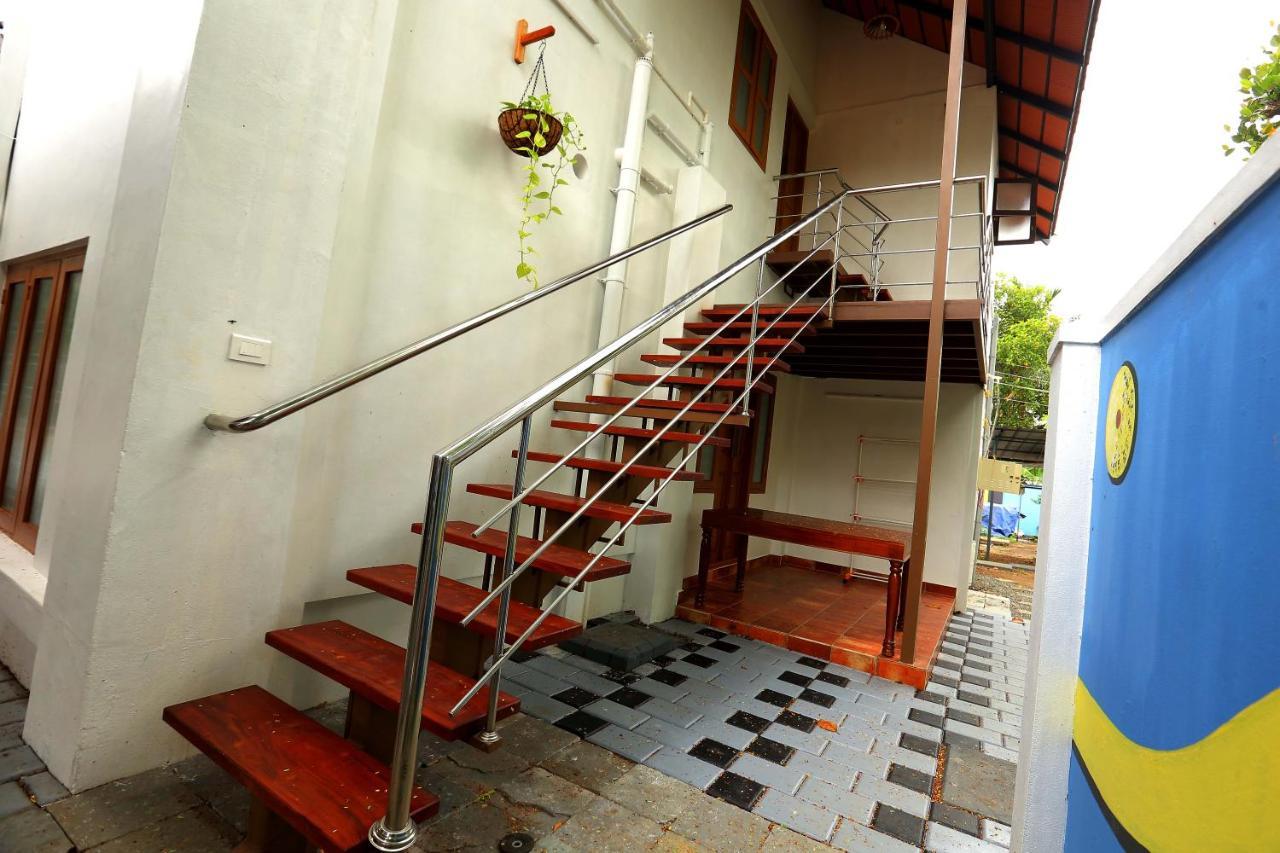 Kira Palace Residency 3*