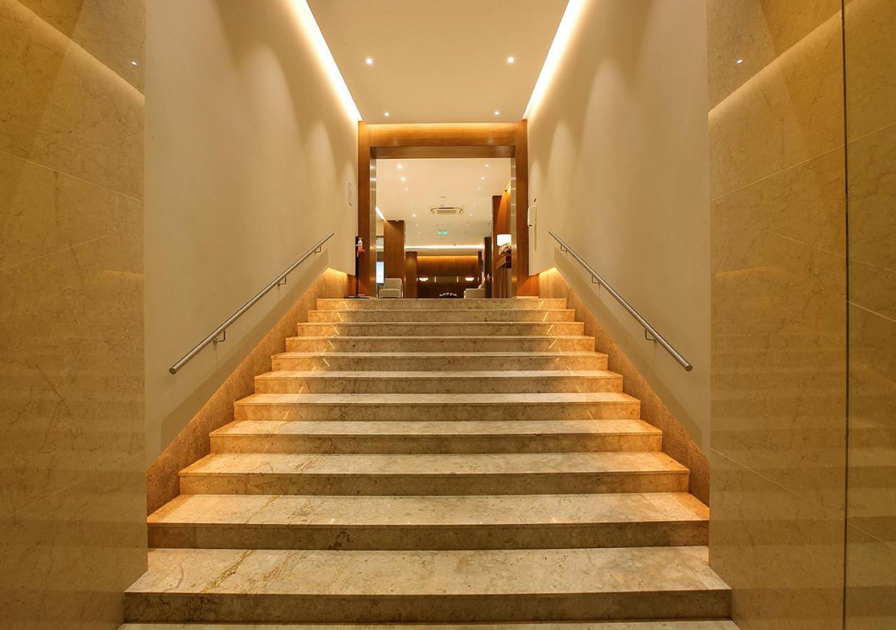 Hotel Crystal Plaza Kochi