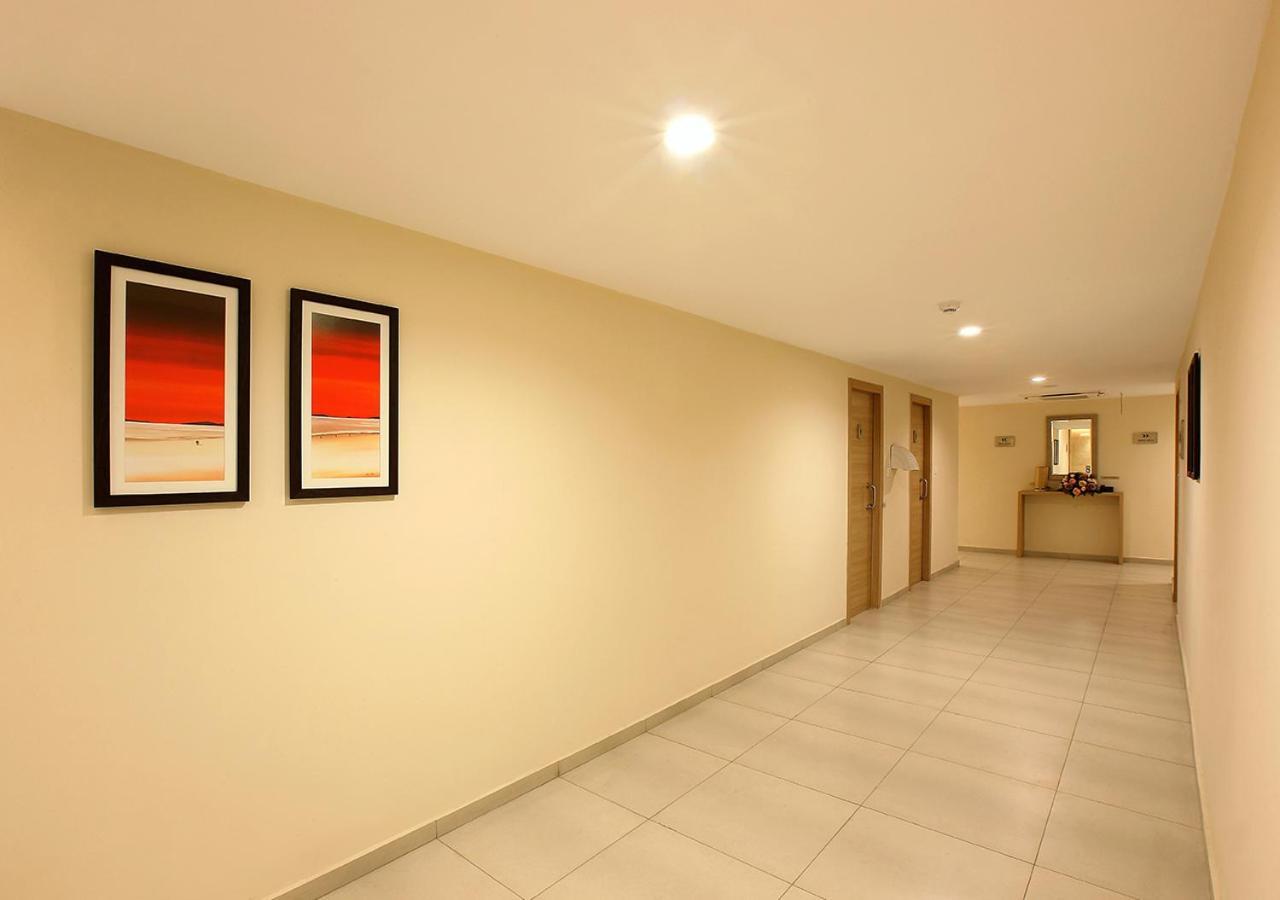 Crystal Plaza Kochi