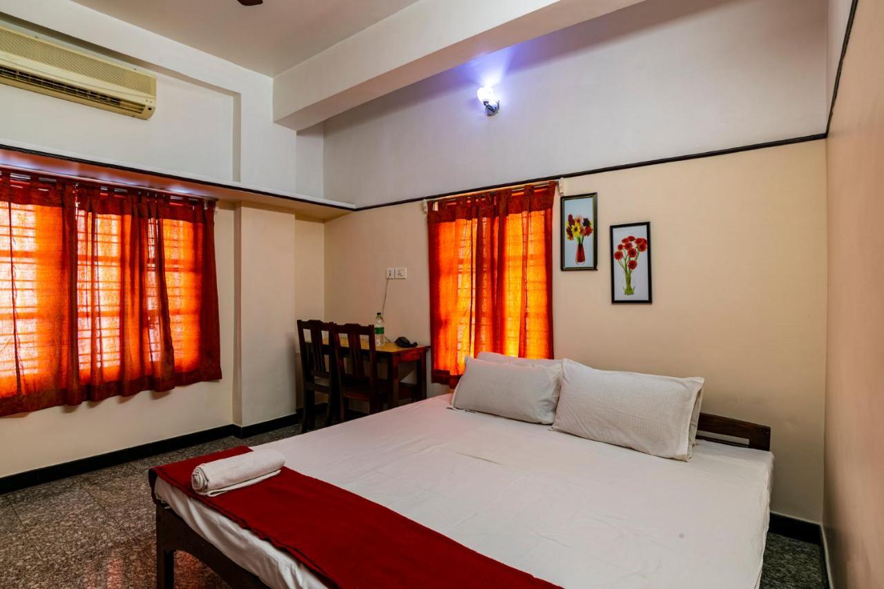 Anadiyil Leelakrishna Hotel 3*