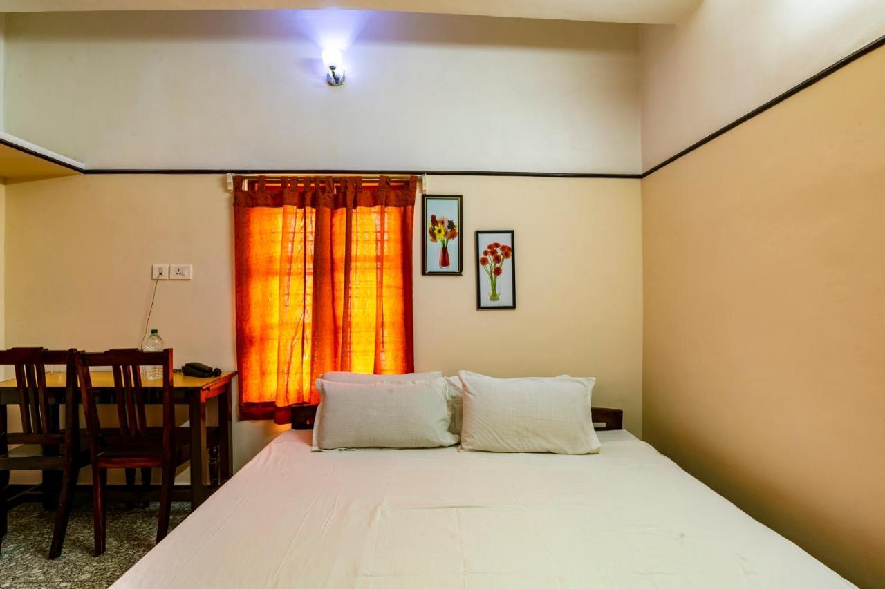 Anadiyil Leelakrishna Hotel Kochi