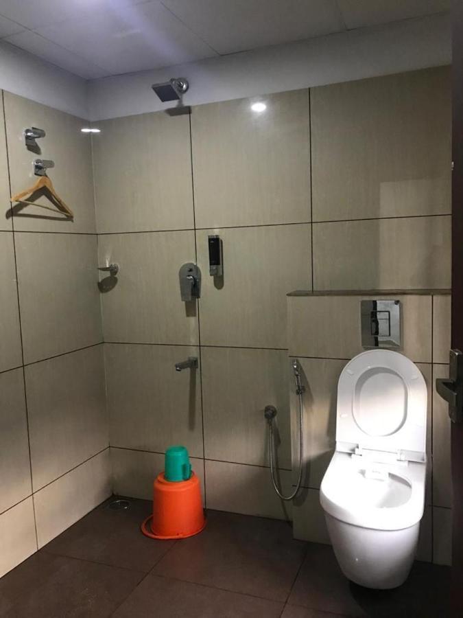 Hotel Empire Grande Suites *