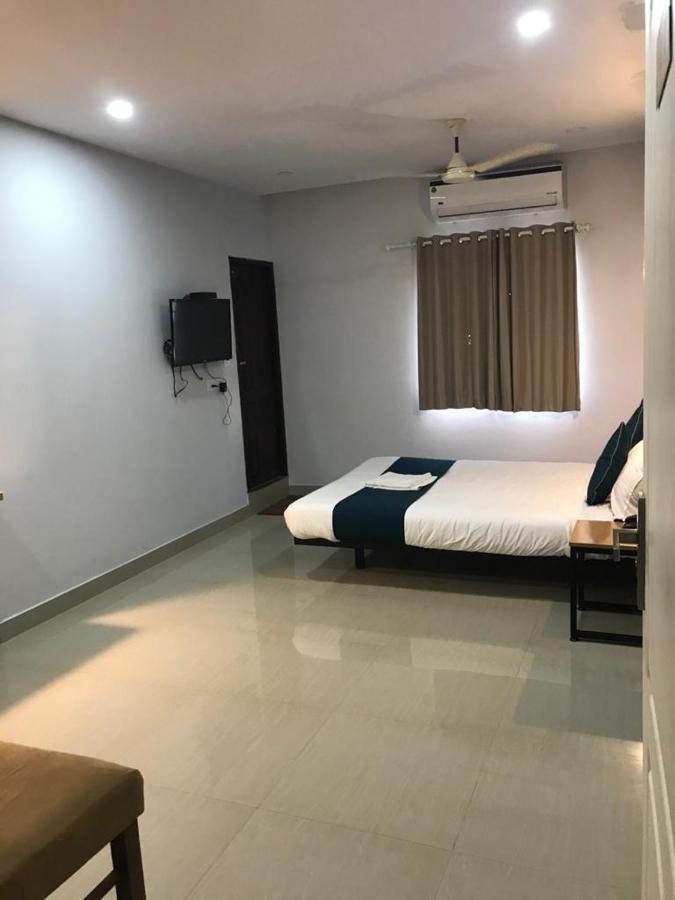 Empire Grande Suites Kochi