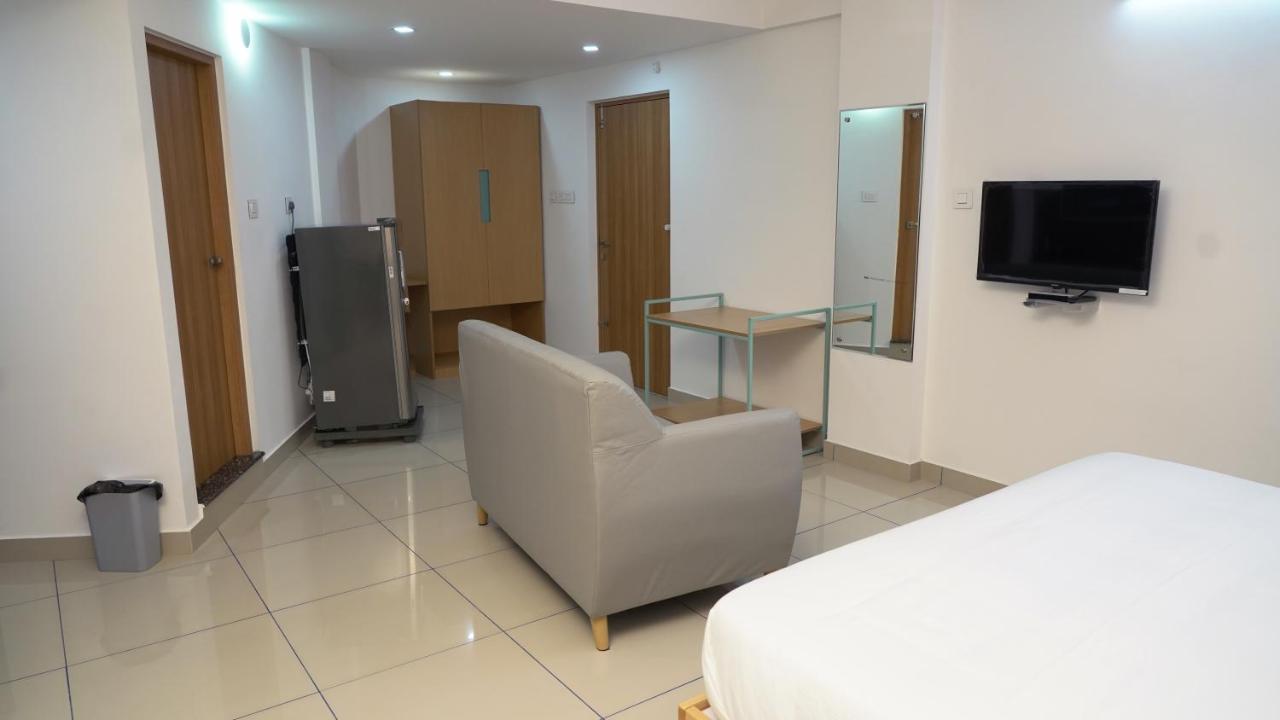 Apartment The White Orchid Luxury Service Kochi