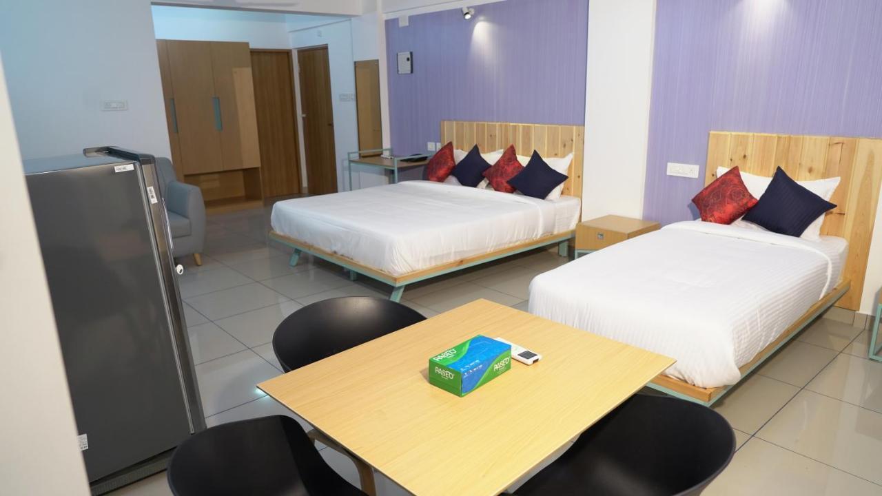 The White Orchid Luxury Service Apartment *