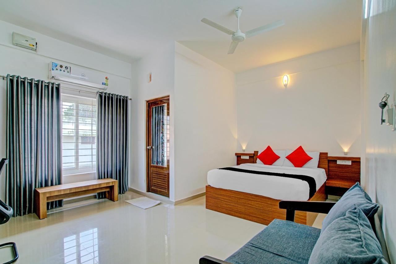 Hotel Vaccinated Staff- Capital O 74715 Phoenix Holidays 4*